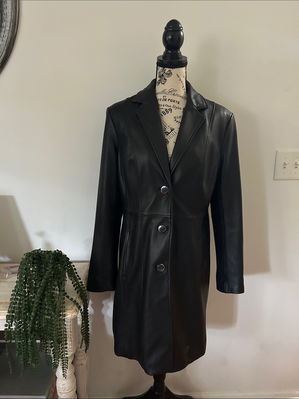 Wilson’s Leather Longline Trench Coat Jacket Womens size M